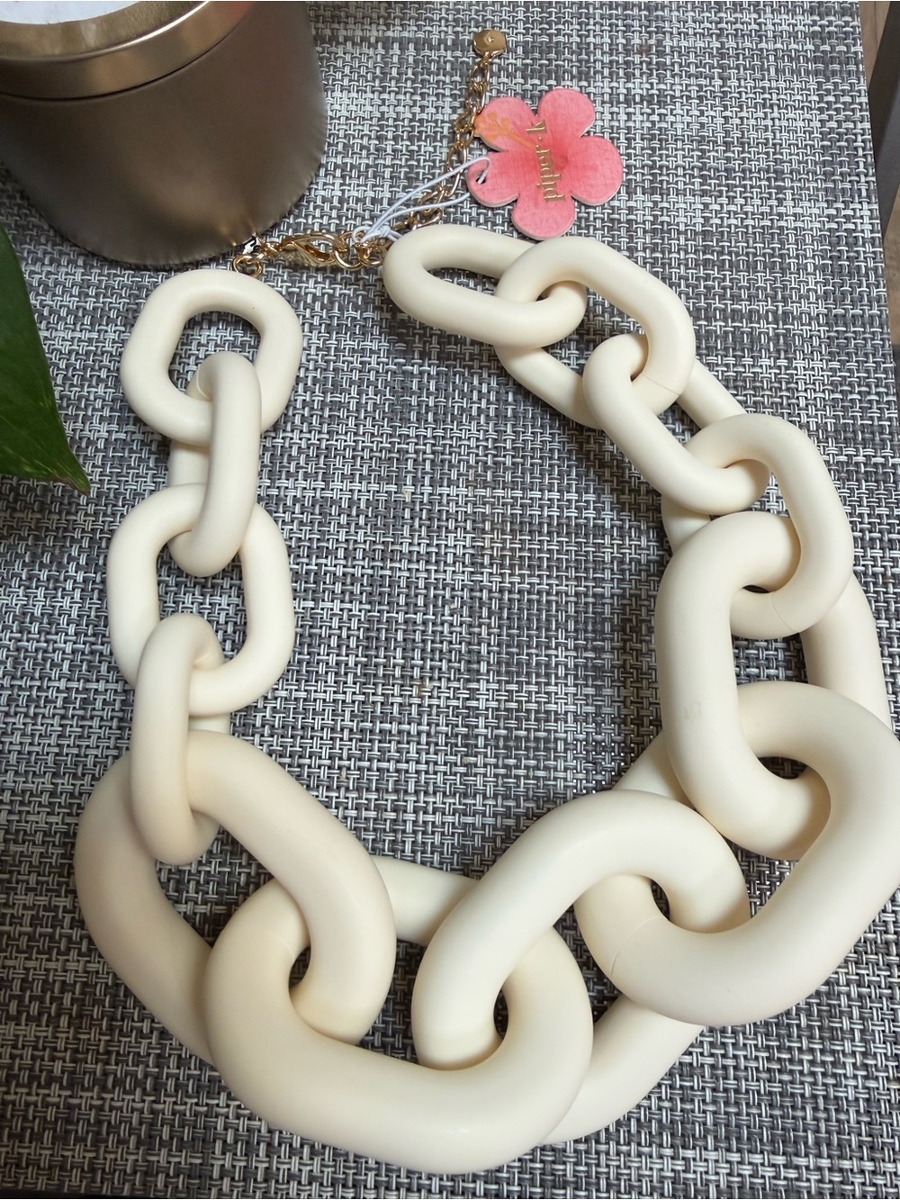 Piper K Matte Cream Link Statement Necklace - Women Jewelry Resin Acrylic 20in